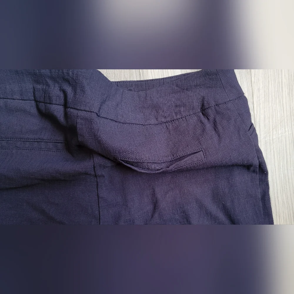 Hilary Radley Dark Navy Textured Cropped Pull-up Pants, Women's Small - Picture 12 of 14